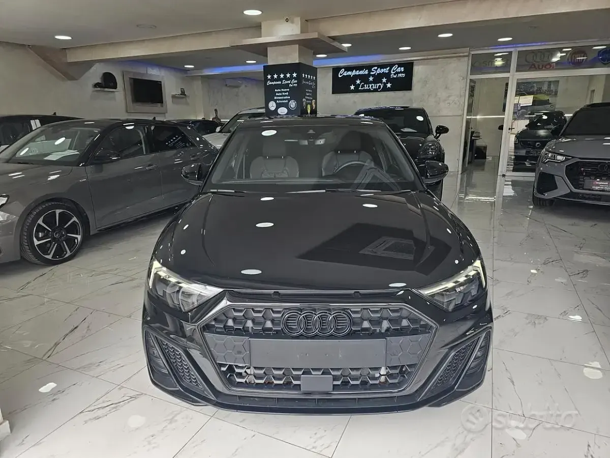 Usata Audi A1 Comfort 116 CV (85 kW) 2025 Nero SUV