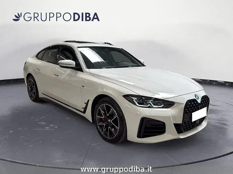 Usata BMW 420 Gran Coupé M Sport 190 CV (139 kW) 2023 Bianco Coupé