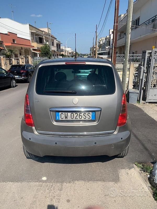 Usata Lancia Musa 2005 Verde Monovolume