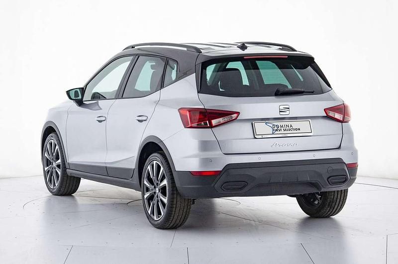 Usata Seat Arona Black Edition 95 CV (69 kW) 2024 Argento SUV