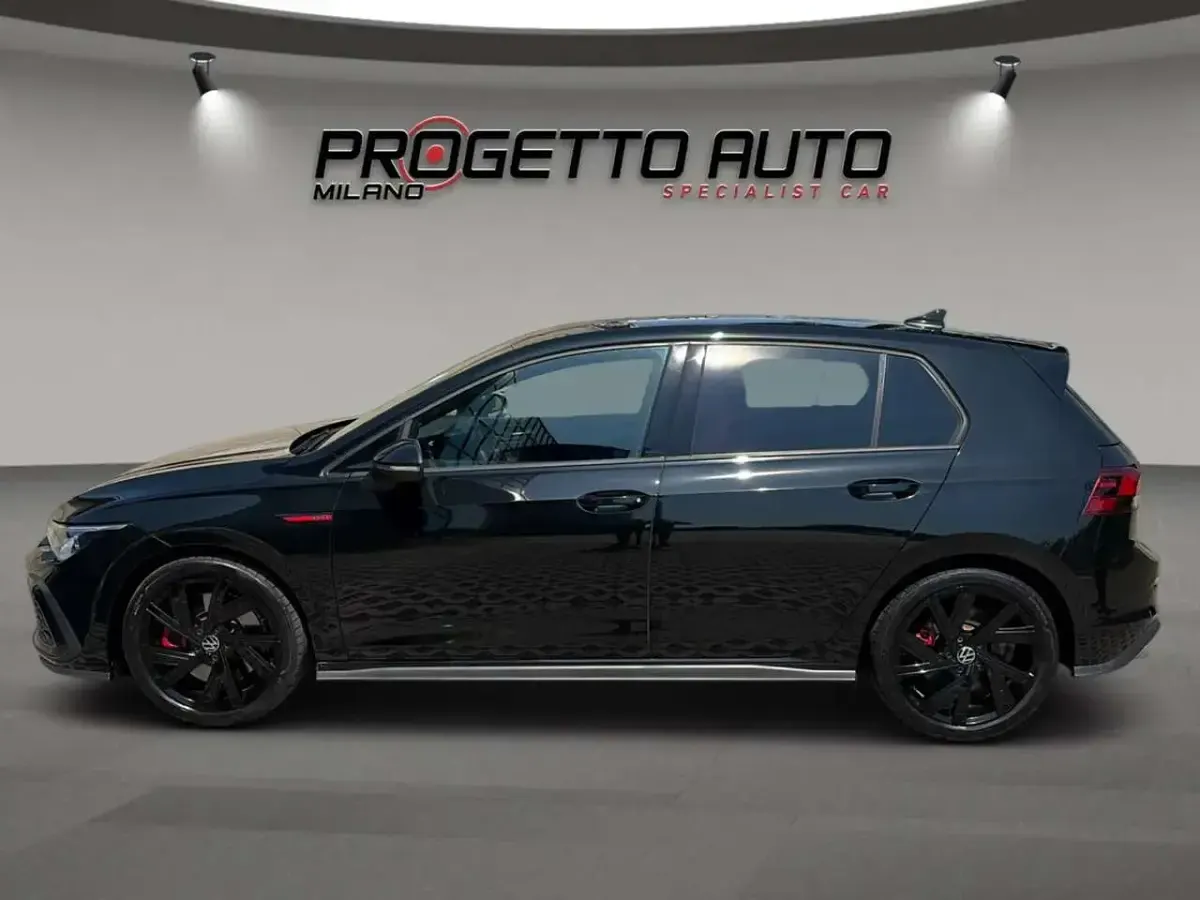 Usata VW Golf VIII GTI 245 CV (180 kW) 2024 Nero Berlina