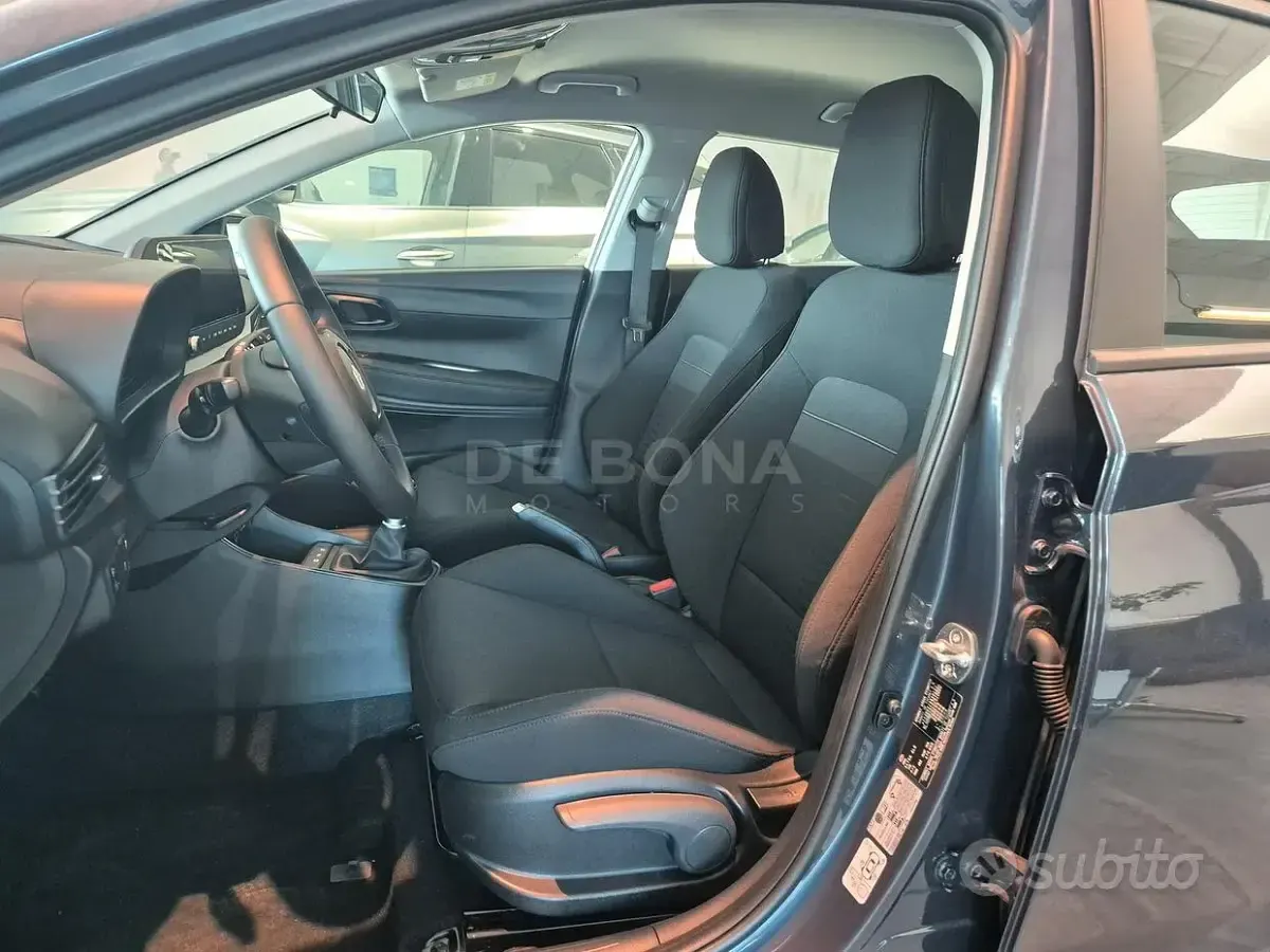 Nuova Hyundai Bayon 101 CV (74 kW) 2025 Grigio SUV