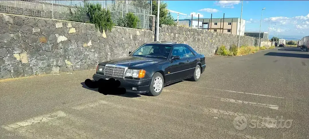 Usata Mercedes 200 122 CV (89 kW) 1991 Grigio Coupé
