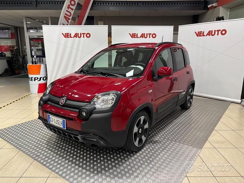 Rosso Usata 2025 Fiat Panda S Due volumi | 14.950 € (Molto cara) - Immagine 1/4