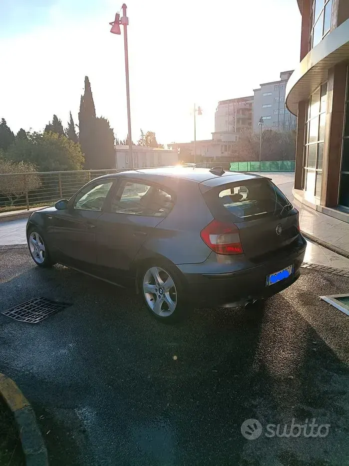 Usata BMW 120 163 CV (119 kW) 2004 Utilitaria