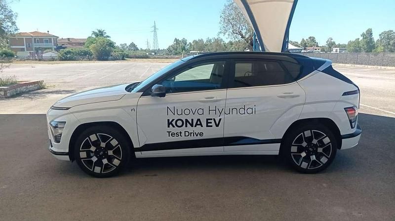 Usata Hyundai Kona Edition 63 kW (87 CV) 2023 Bianco SUV