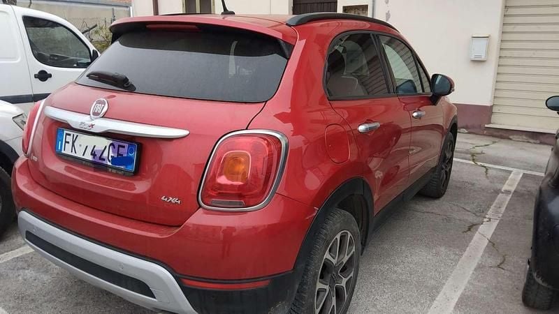 Usata Fiat 500 Cross 140 CV (102 kW) 2017 Rosso Station wagon