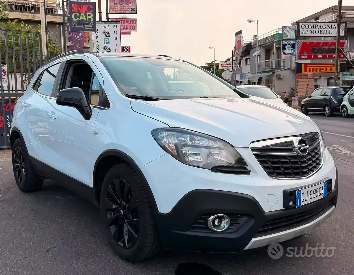 Usata Opel Mokka Cosmo 136 CV (100 kW) 2016 Bianco SUV