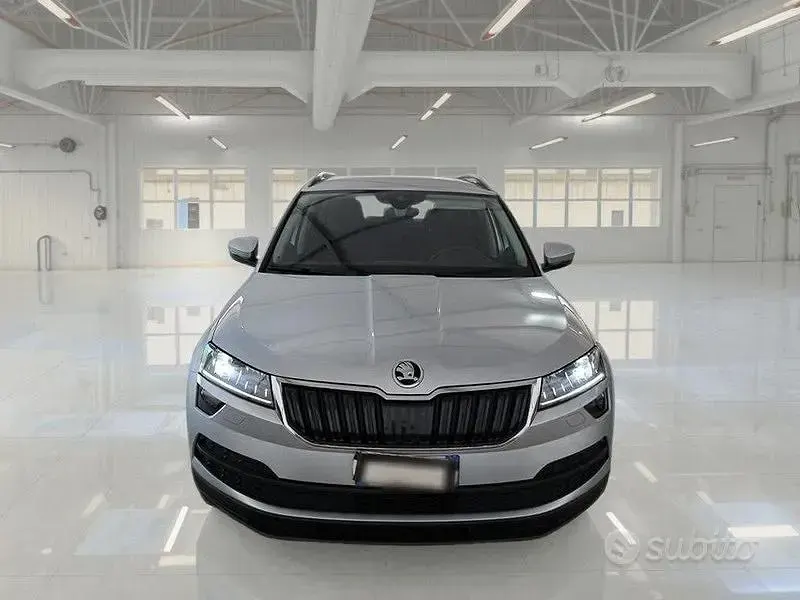 Usata Skoda Karoq 116 CV (85 kW) 2021 Grigio SUV