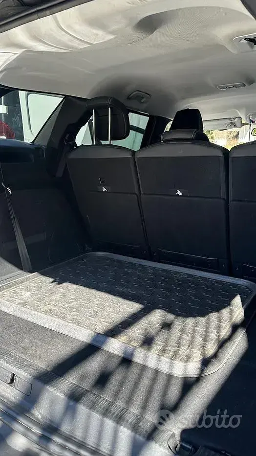 Usata Peugeot 5008 131 CV (96 kW) 2022 Nero SUV