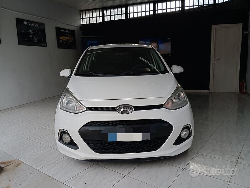 Bianco Usata 2014 Hyundai i10 Due volumi | 3700 € (Ottimo prezzo) - Immagine 1/4