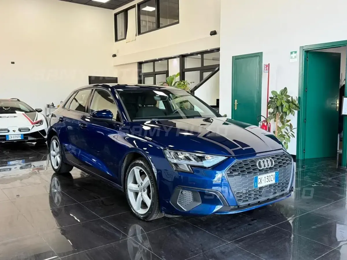 Usata Audi A3 Advanced 116 CV (85 kW) 2022 Blu Berlina