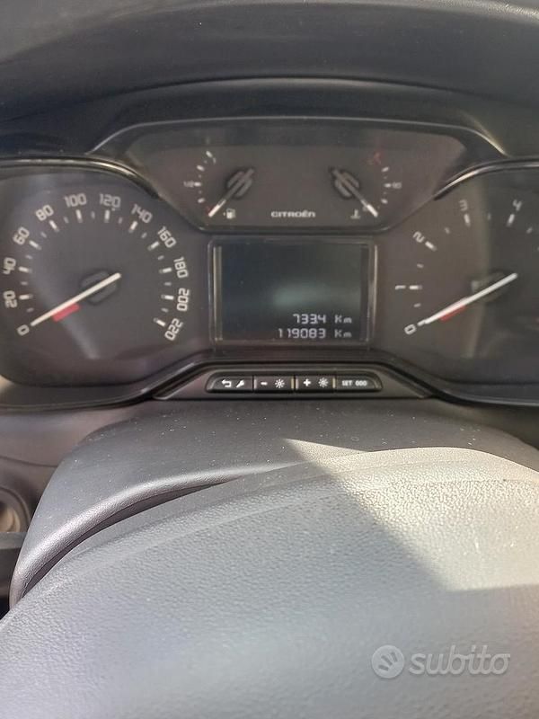 Usata Citroën C3 102 CV (75 kW) 2018 Grigio Utilitaria