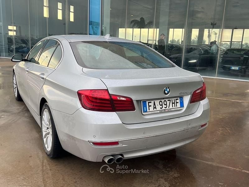 Usata BMW 525 Luxury Line 218 CV (160 kW) 2015 Grigio Berlina