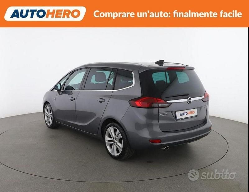 Usata Suzuki Swift Cool 89 CV (65 kW) 2020 Rosso Utilitaria