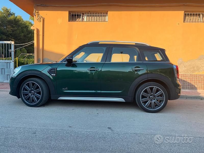 Usata Mini Countryman 150 CV (110 kW) 2018 Verde