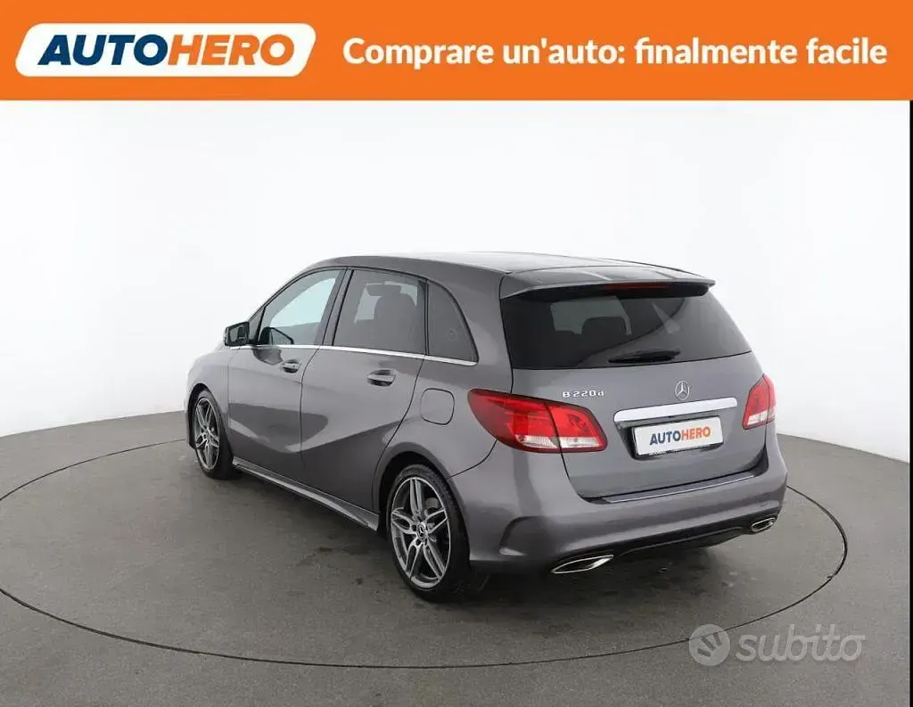Usata Mercedes B220 Premium 170 CV (125 kW) 2018 Grigio Utilitaria