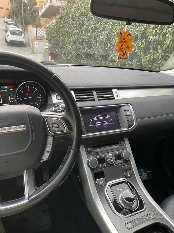 Usata Land Rover Range Rover evoque 150 CV (110 kW) 2012 Bianco SUV
