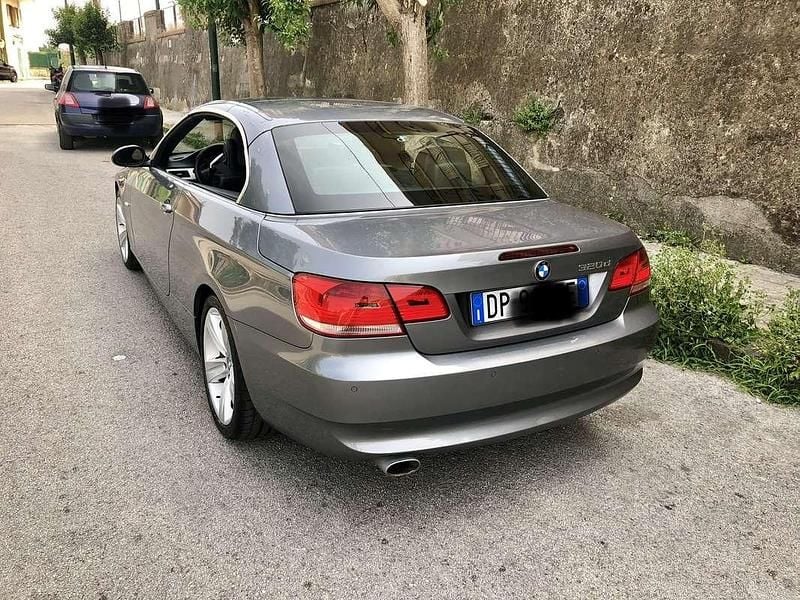 Usata BMW 320 Cabriolet 177 CV (130 kW) 2008 Grigio Cabrio
