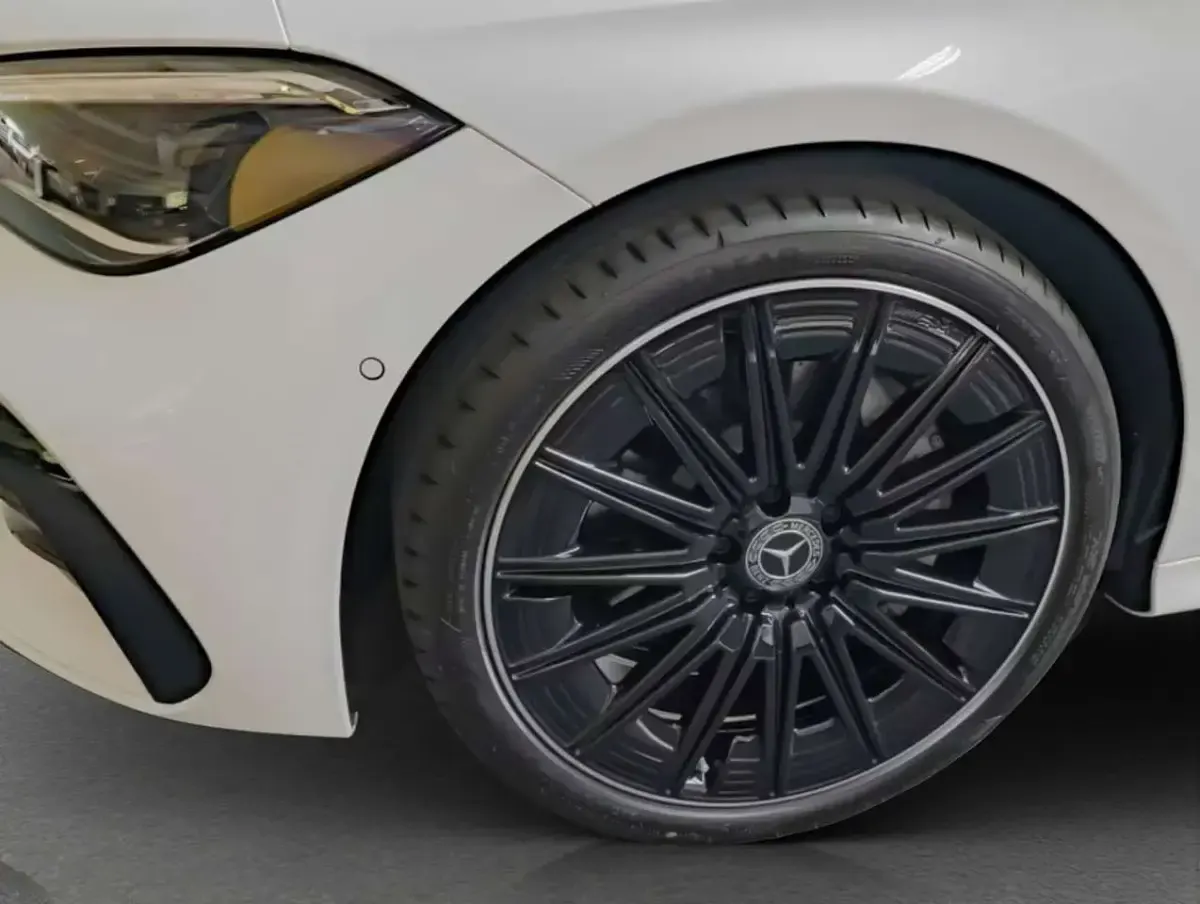 Usata Mercedes CLE220 Advanced Plus 197 CV (144 kW) 2025 Bianco Coupé