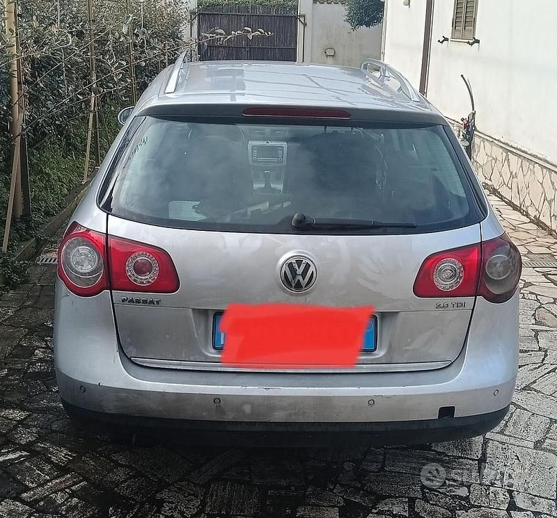 Usata VW Passat 130 CV (95 kW) 2007 Grigio Station wagon