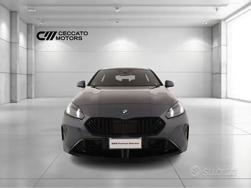 Usata BMW 118 M Sport 150 CV (110 kW) 2025 Grigio Utilitaria