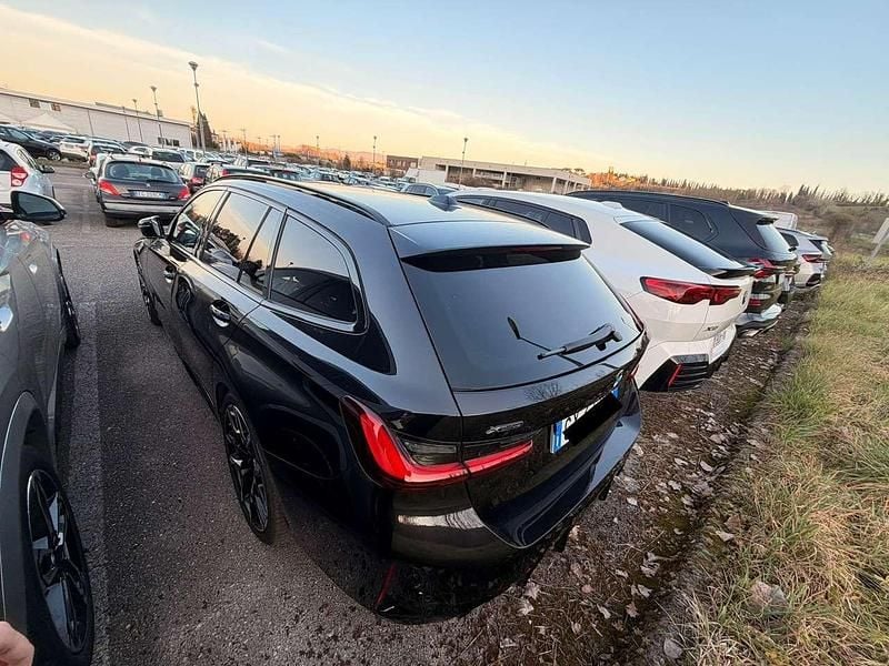 Usata BMW 320 M Sport 190 CV (139 kW) 2025 Nero Station wagon