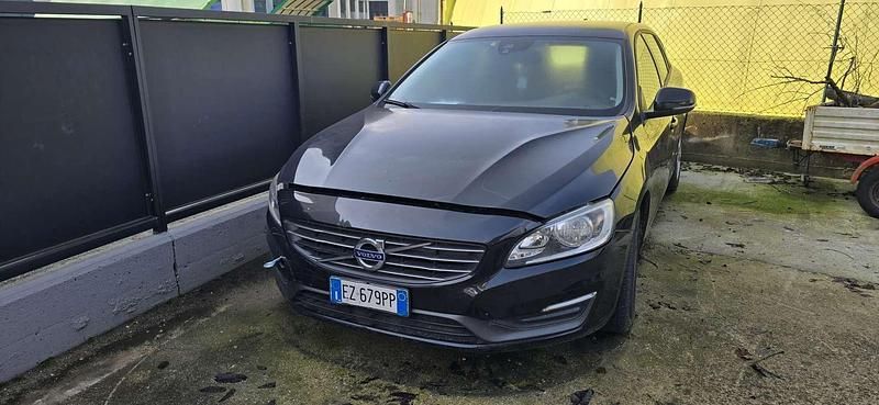 Usata Volvo V60 Business Edition 114 CV (83 kW) 2015 Station wagon
