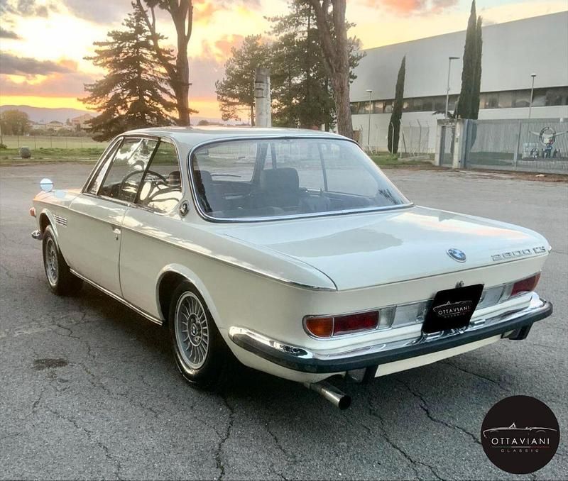 Usata BMW E9 Efficient Dynamics 169 CV (124 kW) 1969 Bianco Coupé