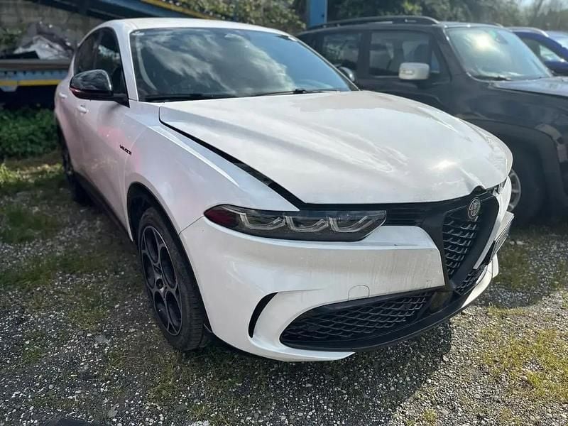 Usata Alfa Romeo Tonale Veloce 160 CV (117 kW) 2024 Bianco SUV