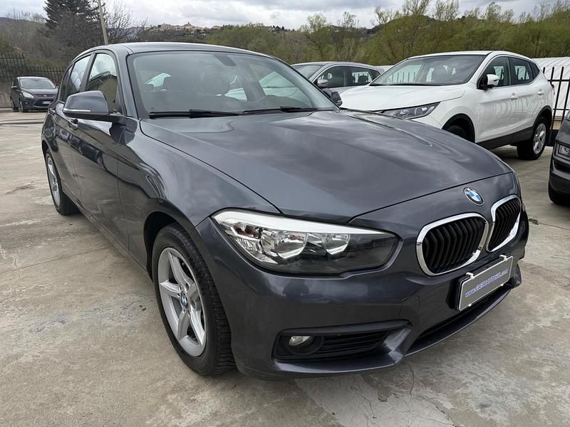Usata BMW 116 116 CV (85 kW) 2017 Grigio Utilitaria