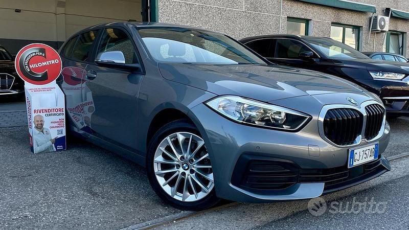Usata BMW 116 Advantage 116 CV (85 kW) 2022 Grigio Utilitaria