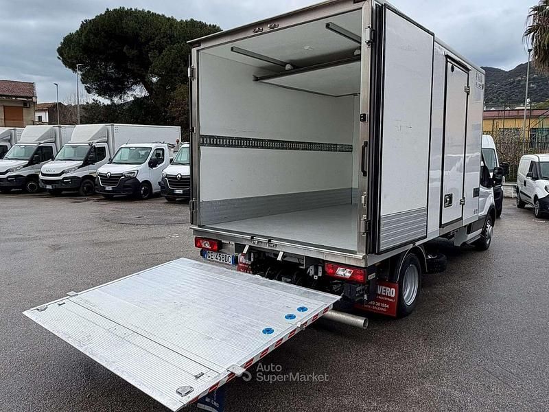 Usata Ford Transit 129 CV (94 kW) 2021 Bianco