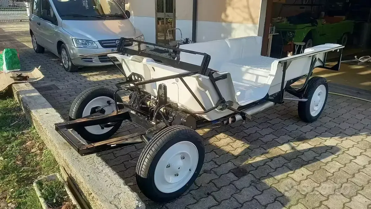 Usata Citroën Méhari 29 CV (21 kW) 1981 Bianco Cabrio