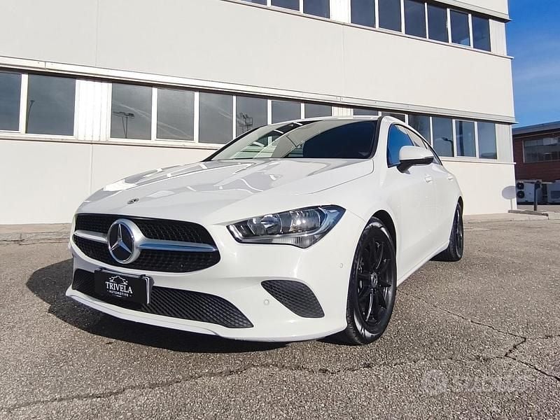 Usata Mercedes CLA200 Shooting Brake 150 CV (110 kW) 2021 Bianco Station wagon