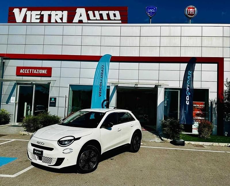 Usata Fiat 600 Pop 136 CV (100 kW) 2025 SUV