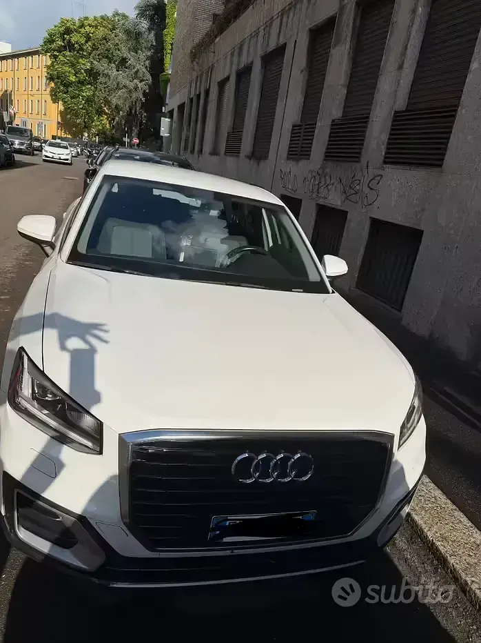Usata Audi Q2 Business 116 CV (85 kW) 2019 Bianco SUV