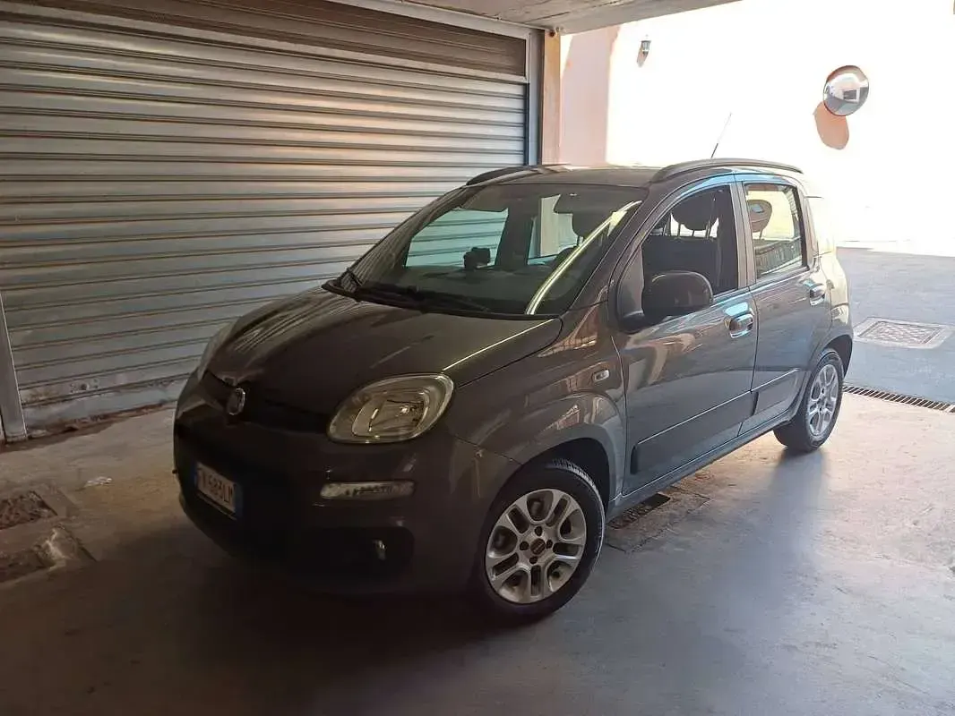 Usata Fiat Panda Easy 95 CV (69 kW) 2018 Grigio Utilitaria
