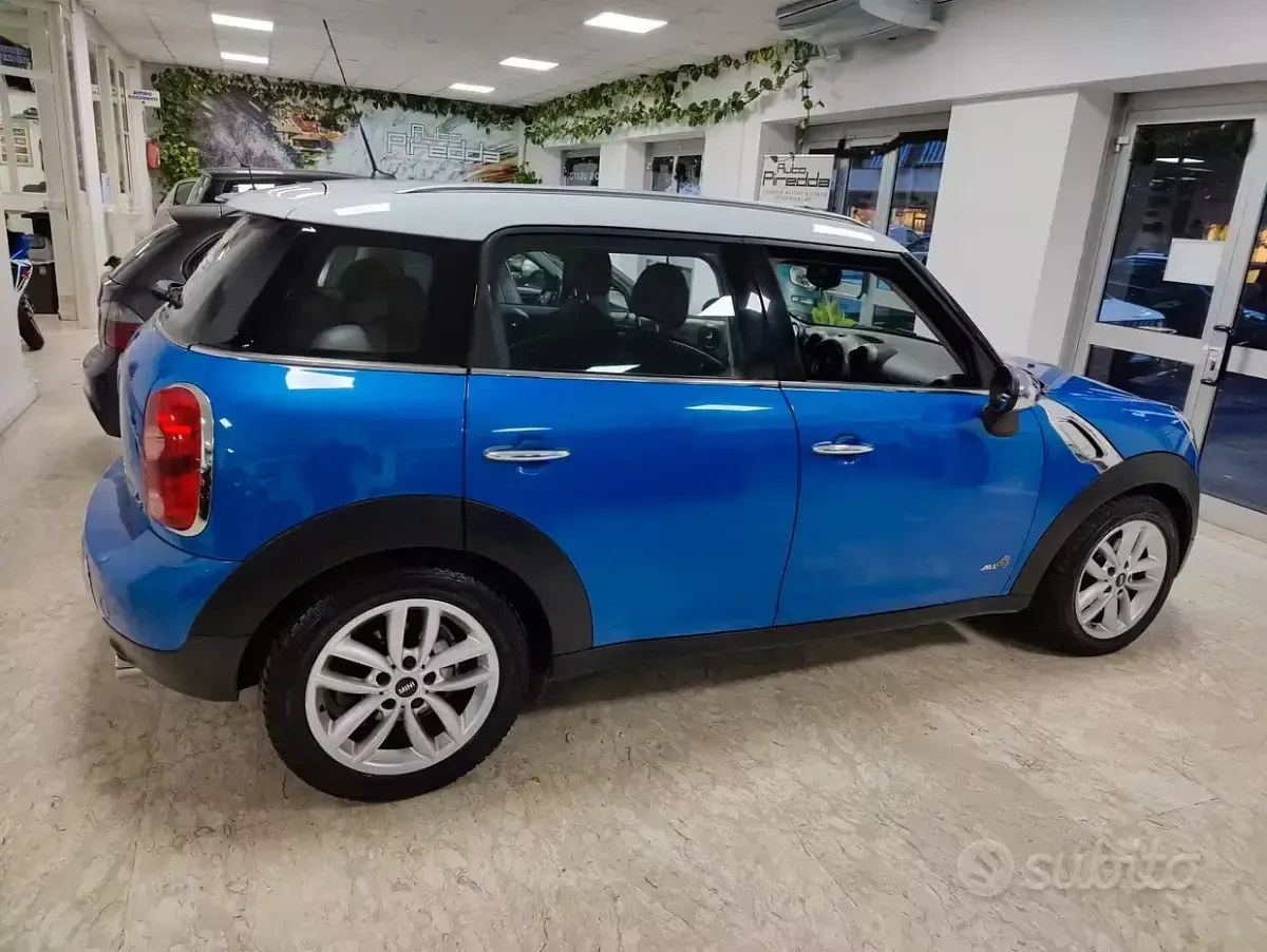 Usata Mini Cooper D Countryman 111 CV (81 kW) 2011 Bluazzurro SUV