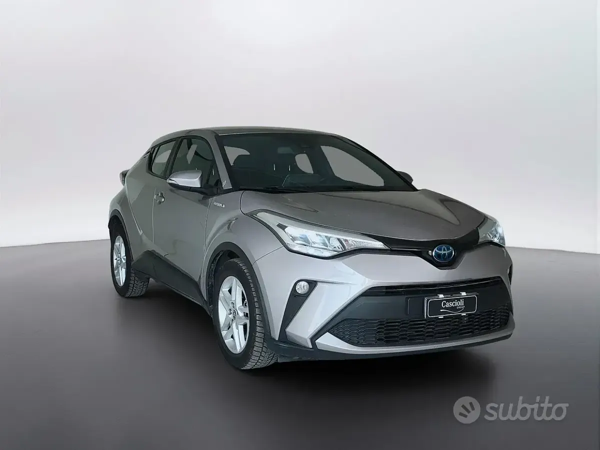 Usata Toyota C-HR Business Edition 98 CV (72 kW) 2021 Grigio SUV