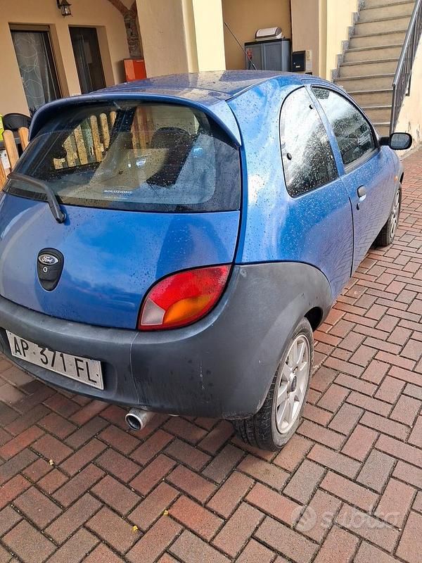 Usata Ford Ka 60 CV (44 kW) 1998 Blu Utilitaria