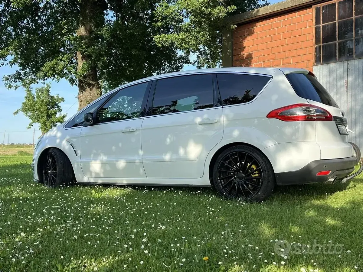 Usata Ford S-MAX Titanium 163 CV (119 kW) 2010 Bianco Monovolume