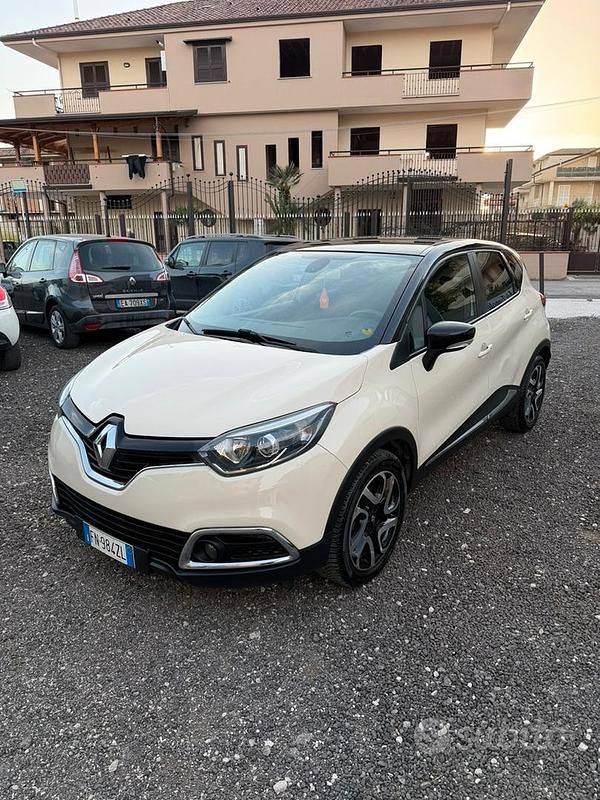 Usata Renault Captur 90 CV (66 kW) 2015 SUV