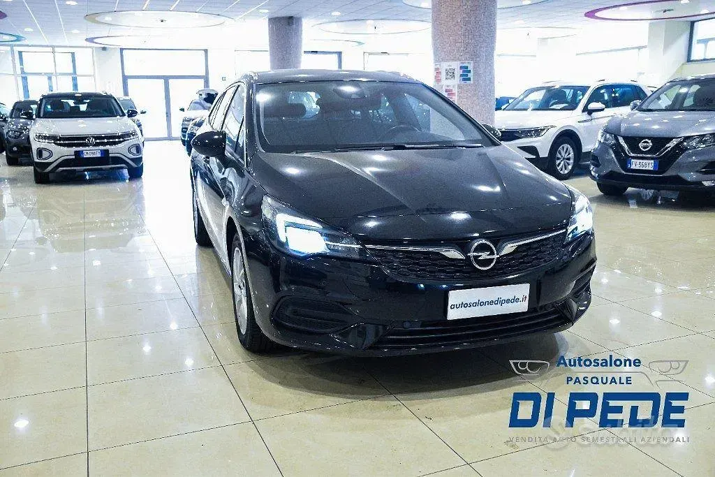 Usata Opel Astra Business 122 CV (89 kW) 2021 Nero Station wagon