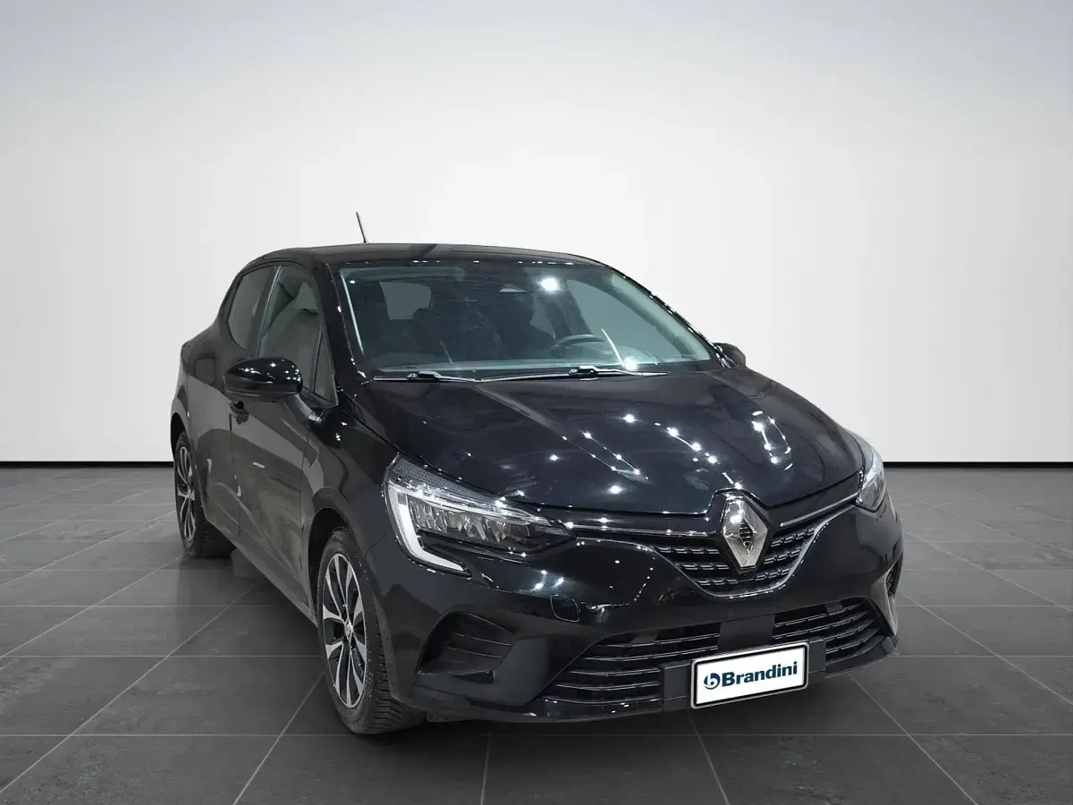 Usata Renault Clio V Equilibre 67 CV (49 kW) 2023 Nero Berlina
