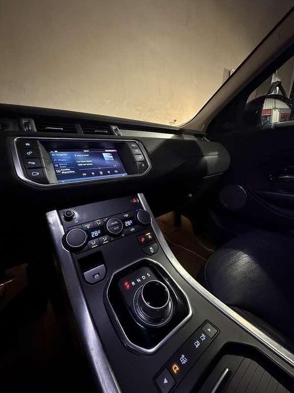 Usata Land Rover Range Rover evoque 150 CV (110 kW) 2015 Bianco SUV