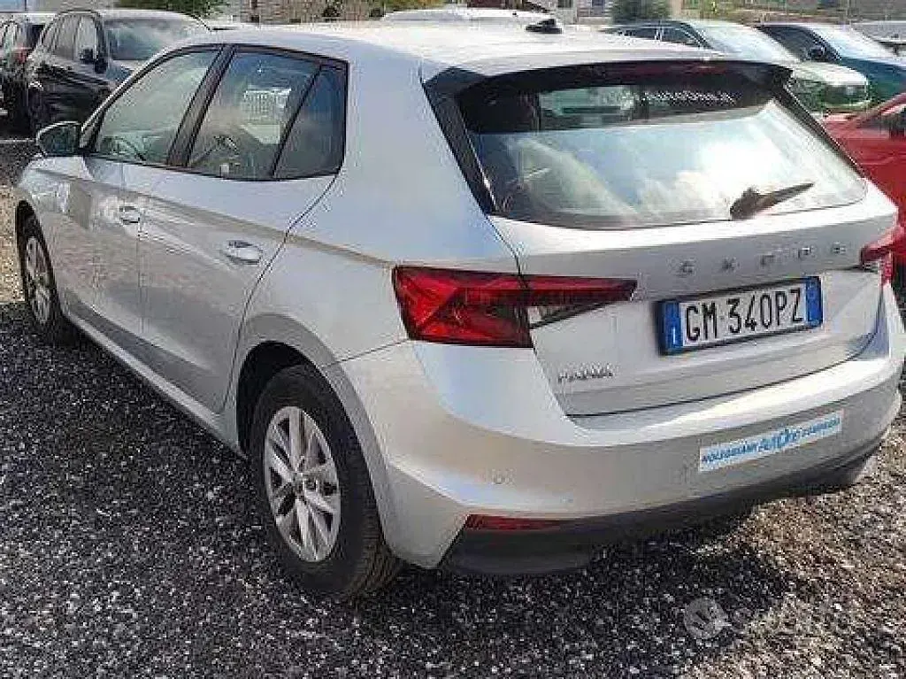 Usata Skoda Fabia Ambition 65 CV (47 kW) 2023 Bianco Utilitaria
