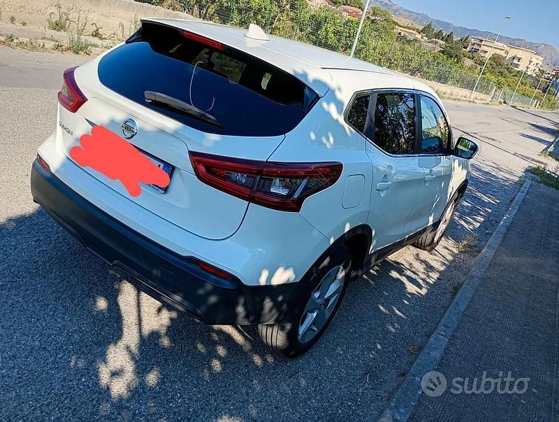 Usata Nissan Qashqai 131 CV (96 kW) 2018 Bianco SUV