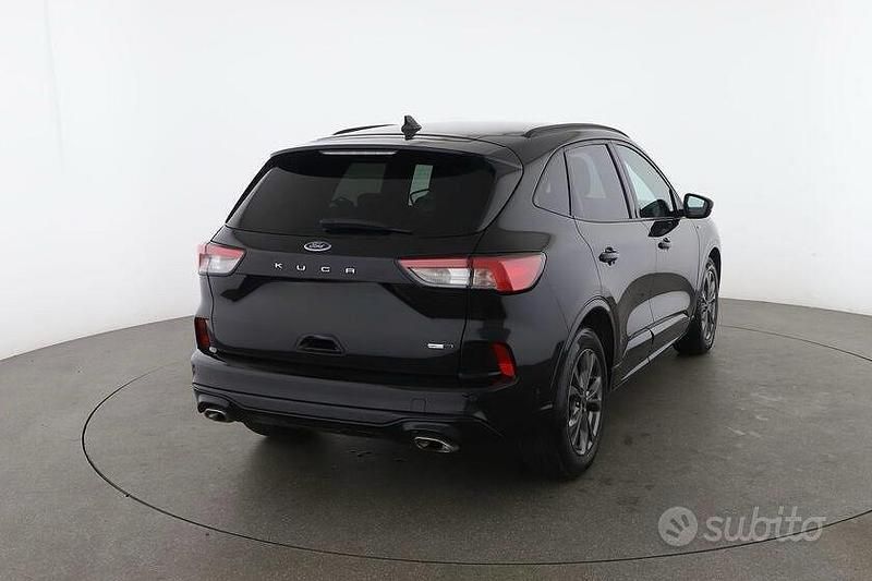 Usata Ford Kuga ST-Line 120 CV (88 kW) 2021 Nero SUV