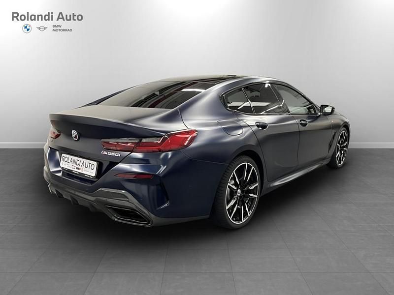 Usata BMW 850 Shadowline 530 CV (389 kW) 2023 Blu Coupé